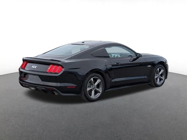 Certified 2017 Ford Mustang GT Premium RWD image 3