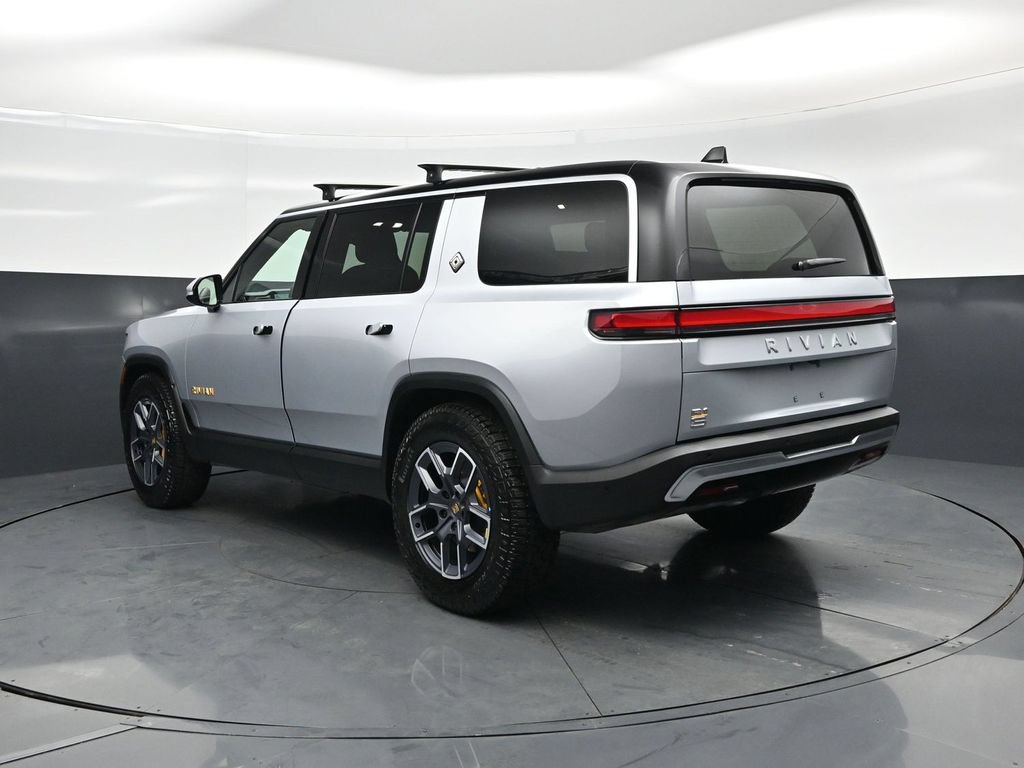 Used 2023 Rivian R1S Adventure Quad AWD/4WD image 7