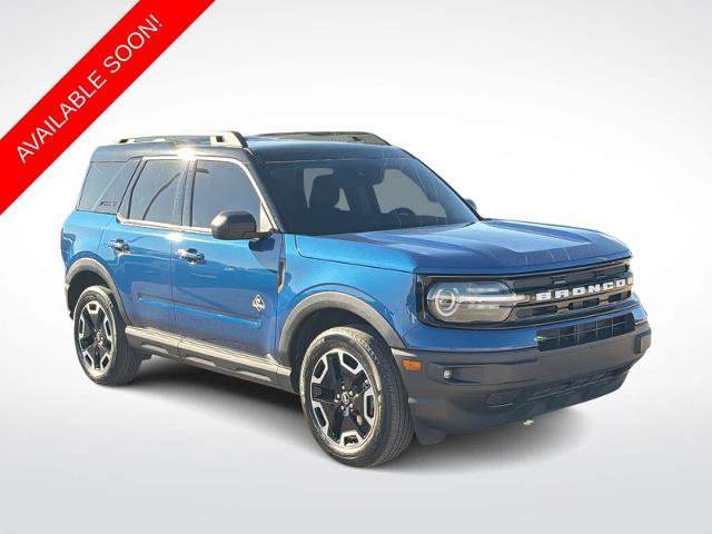 Certified 2023 Ford Bronco Sport Outer Banks AWD/4WD image 2