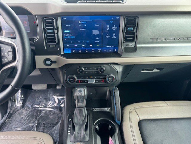 Certified 2023 Ford Bronco Wildtrak image 16