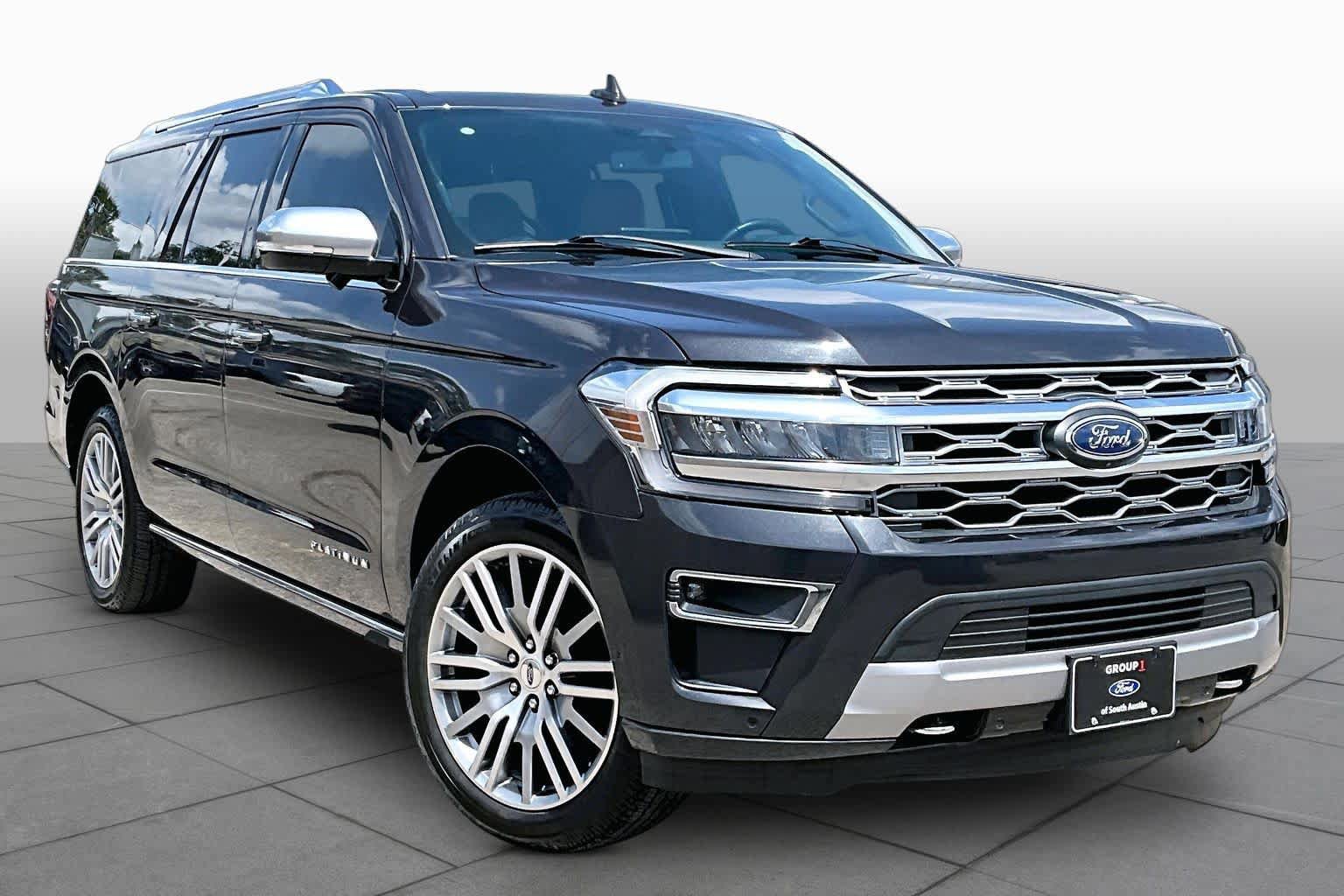 Certified 2022 Ford Expedition Max Platinum AWD/4WD image 3