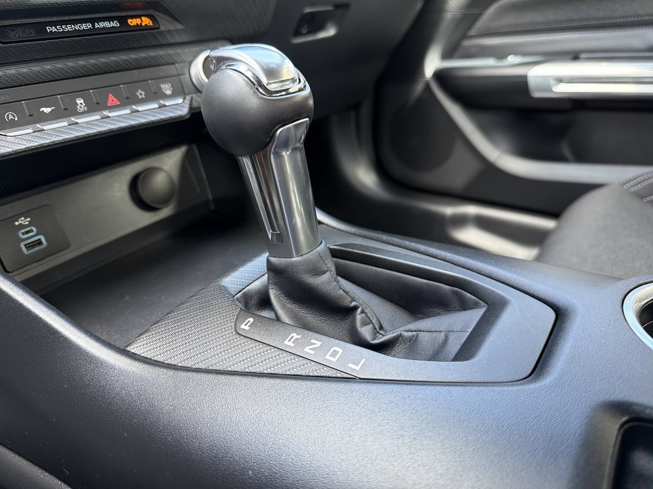 Certified 2024 Ford Mustang Coupe RWD image 22