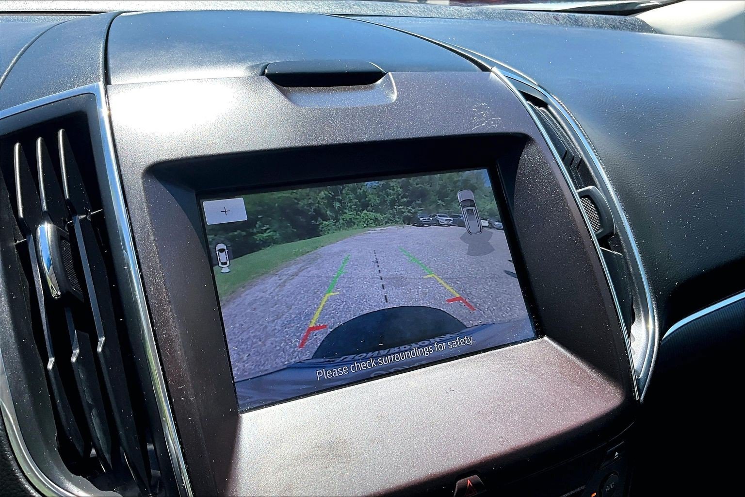 Certified 2019 Ford Edge Titanium w/ Equipment Group 301A FWD image 22