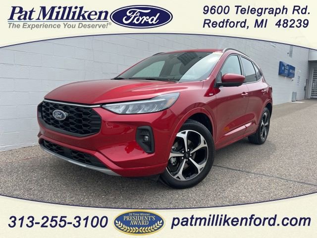 Certified 2023 Ford Escape ST-Line Select w/ Tech Pack #2 AWD/4WD image 5