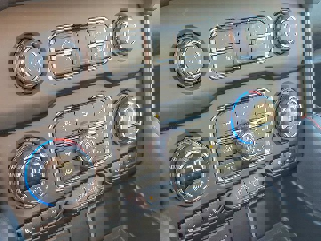 Used 2024 Chevrolet Tahoe RST w/ Luxury Package image 24