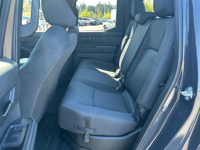 Used 2025 Toyota Tacoma SR5 AWD/4WD image 29