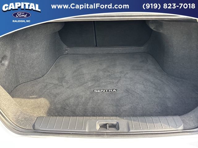 Used 2025 Nissan Sentra SV FWD image 16