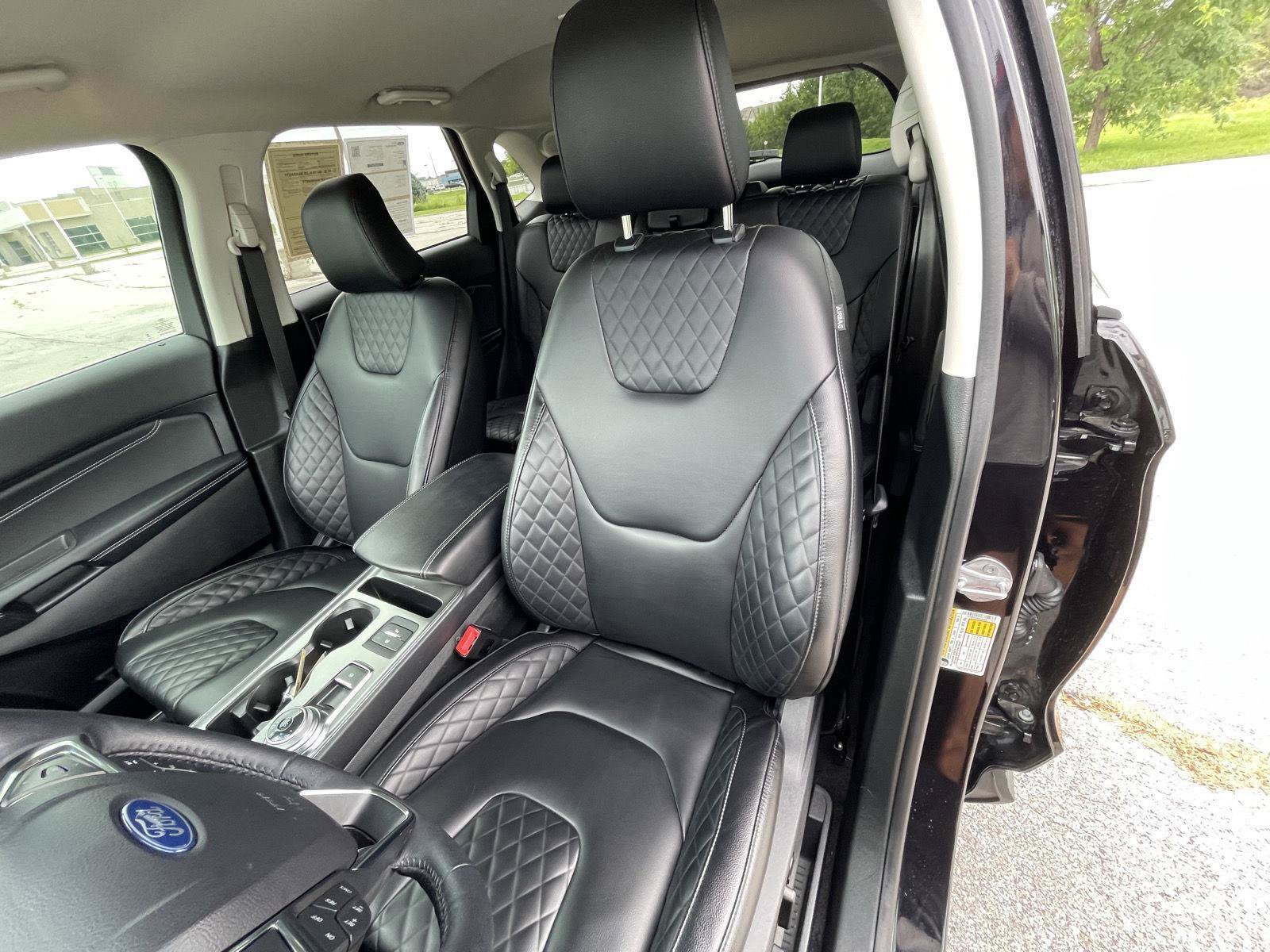 Certified 2024 Ford Edge Titanium AWD/4WD image 18