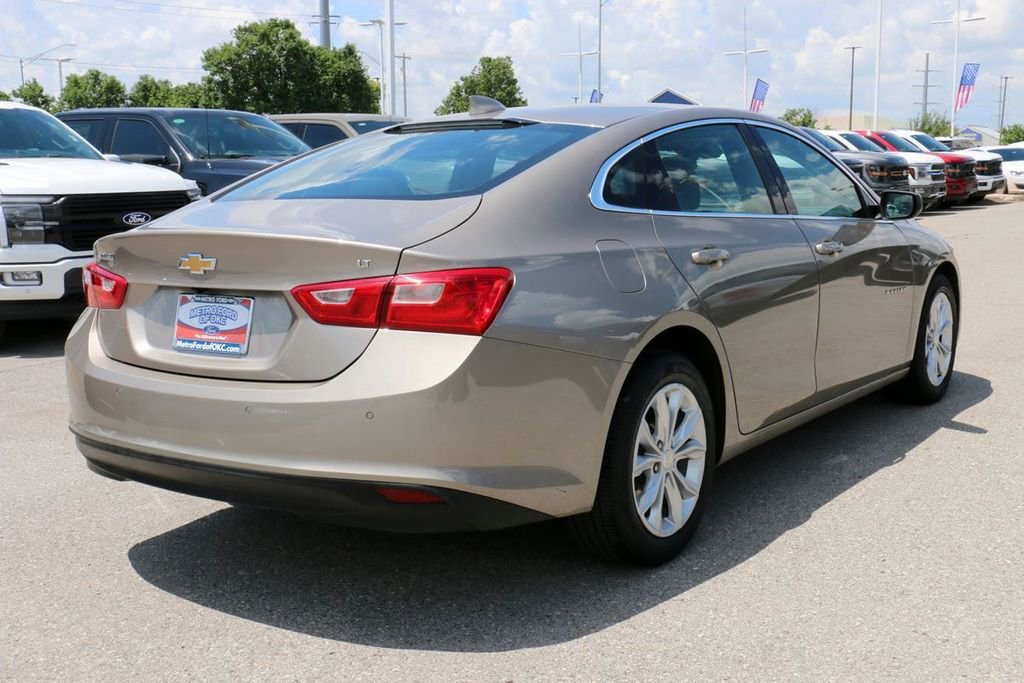 Used 2025 Chevrolet Malibu LT FWD image 5