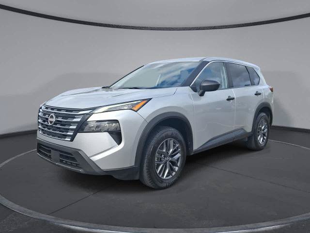 Used 2024 Nissan Rogue S FWD image 1