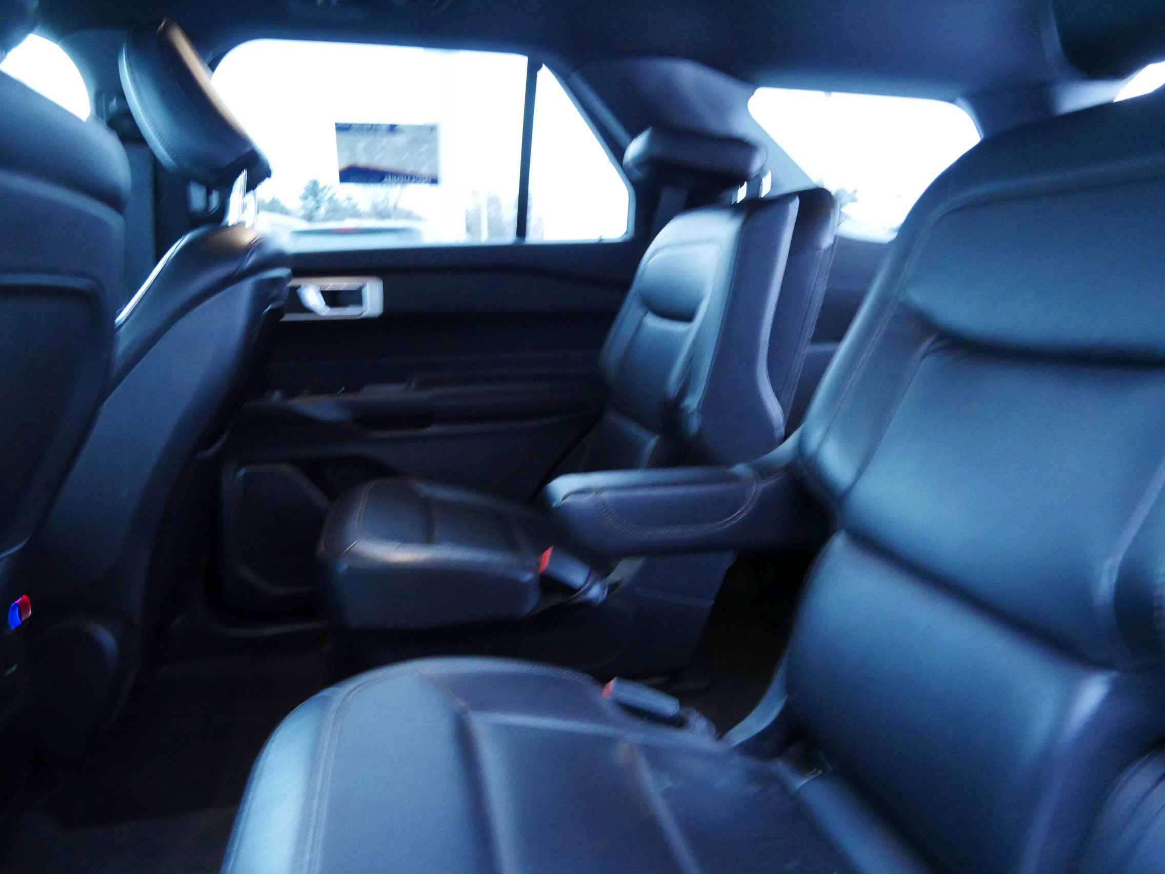 Certified 2020 Ford Explorer XLT w/ Equipment Group 202A image 8