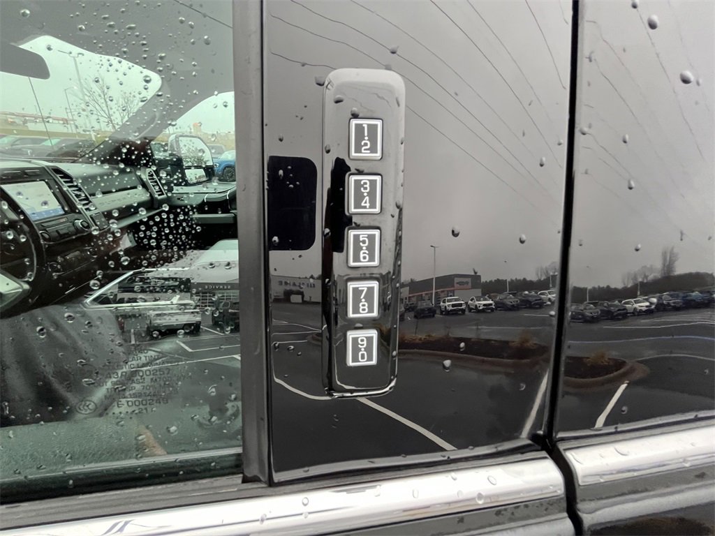 Certified 2021 Ford F350 Platinum image 11
