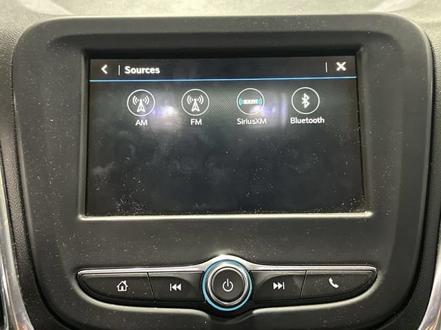 Used 2019 Chevrolet Equinox LT FWD image 16