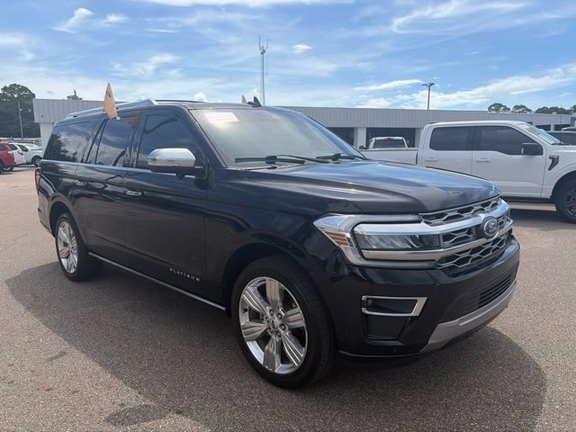 Certified 2023 Ford Expedition Max Platinum RWD image 2