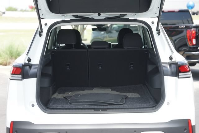 Used 2025 Volkswagen Tiguan S FWD image 31