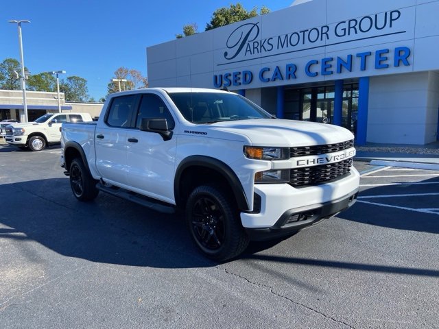 Used 2020 Chevrolet Silverado 1500 Custom w/ Rally Edition image 2