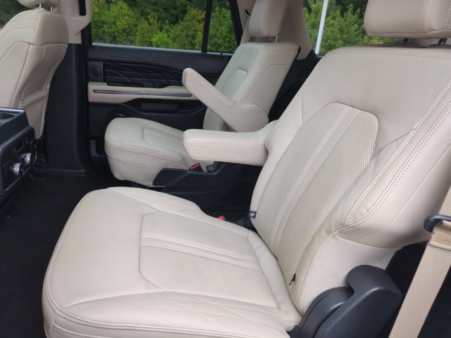 Certified 2023 Ford Expedition Platinum AWD/4WD image 31