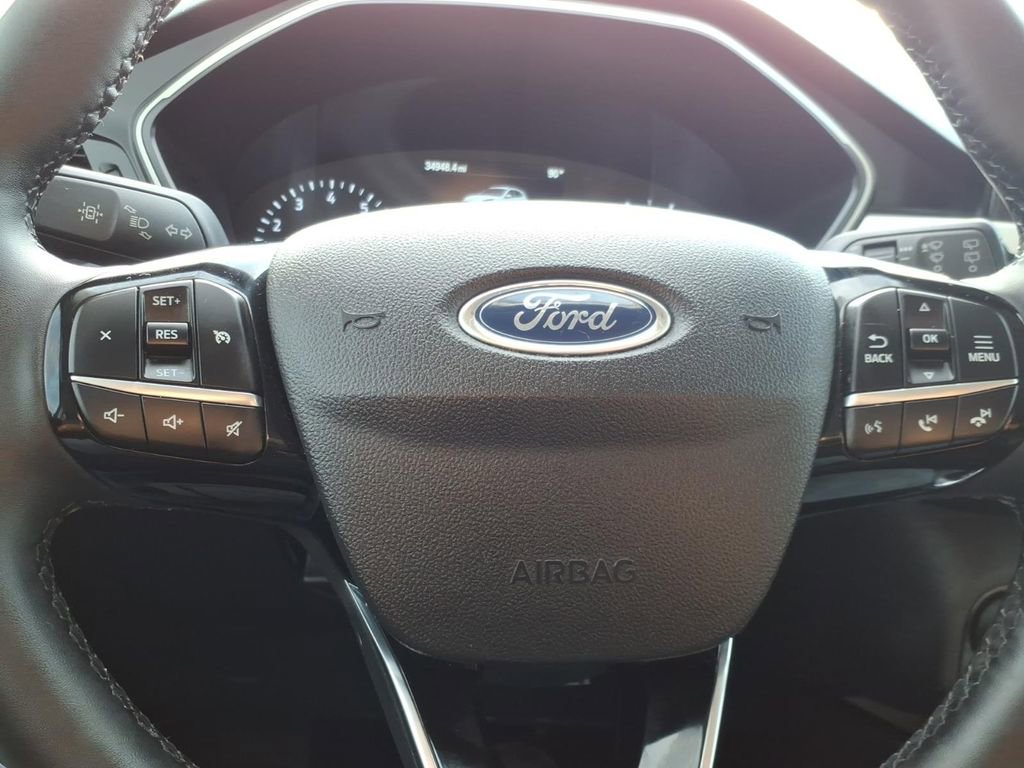 Certified 2022 Ford Escape SE w/ SE Sport Appearance Package FWD image 25