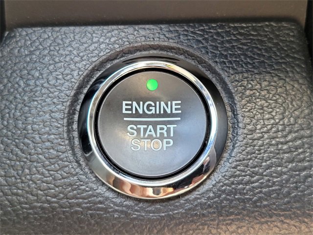 Certified 2022 Ford F350 Platinum w/ Tremor Off-Road Package image 29