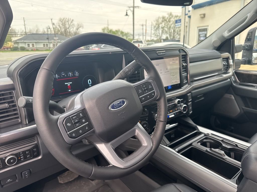 Certified 2025 Ford F350 Lariat w/ Lariat Ultimate Package AWD/4WD image 12
