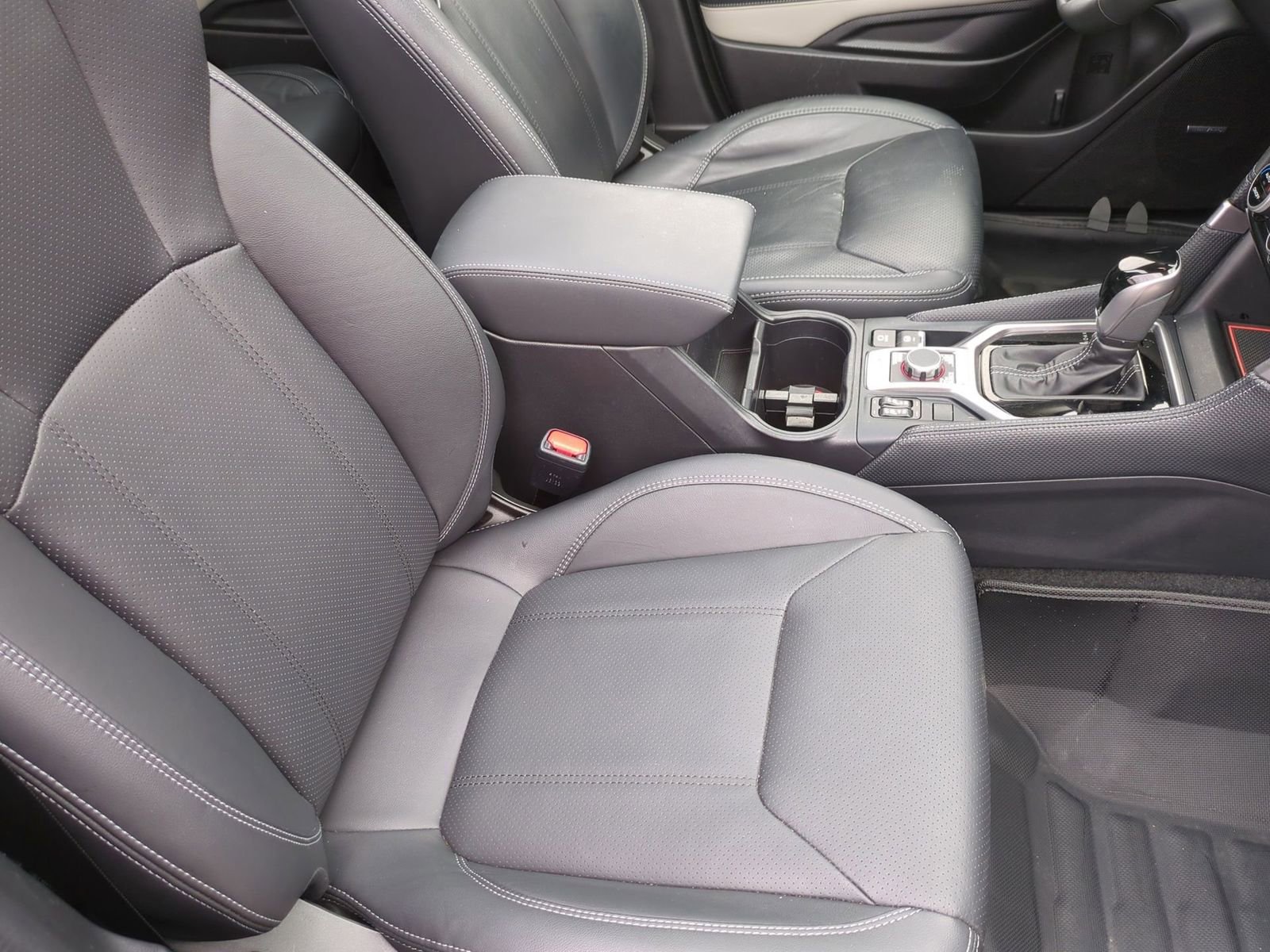 Used 2023 Subaru Forester Limited image 27