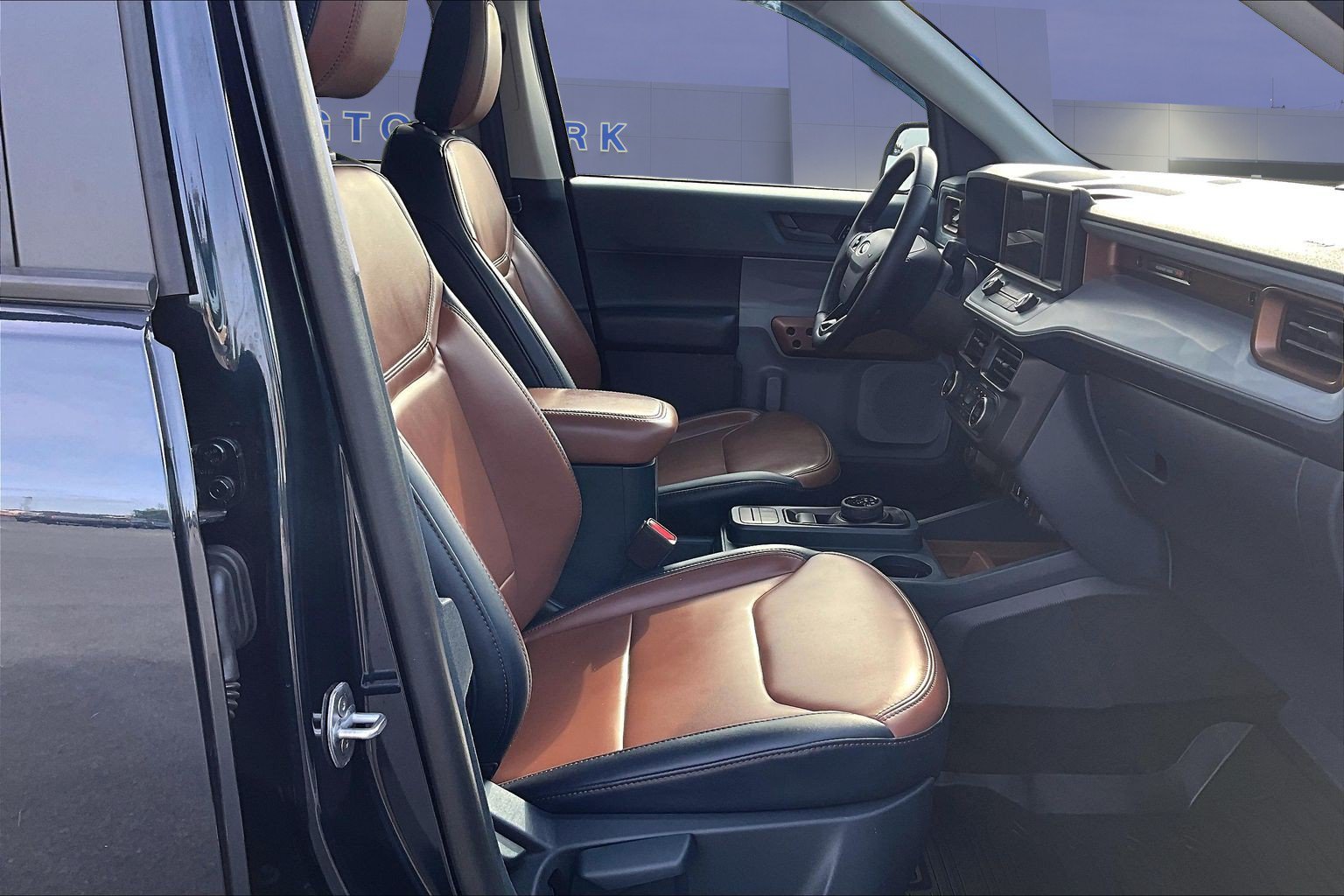 Certified 2022 Ford Maverick Lariat FWD image 30