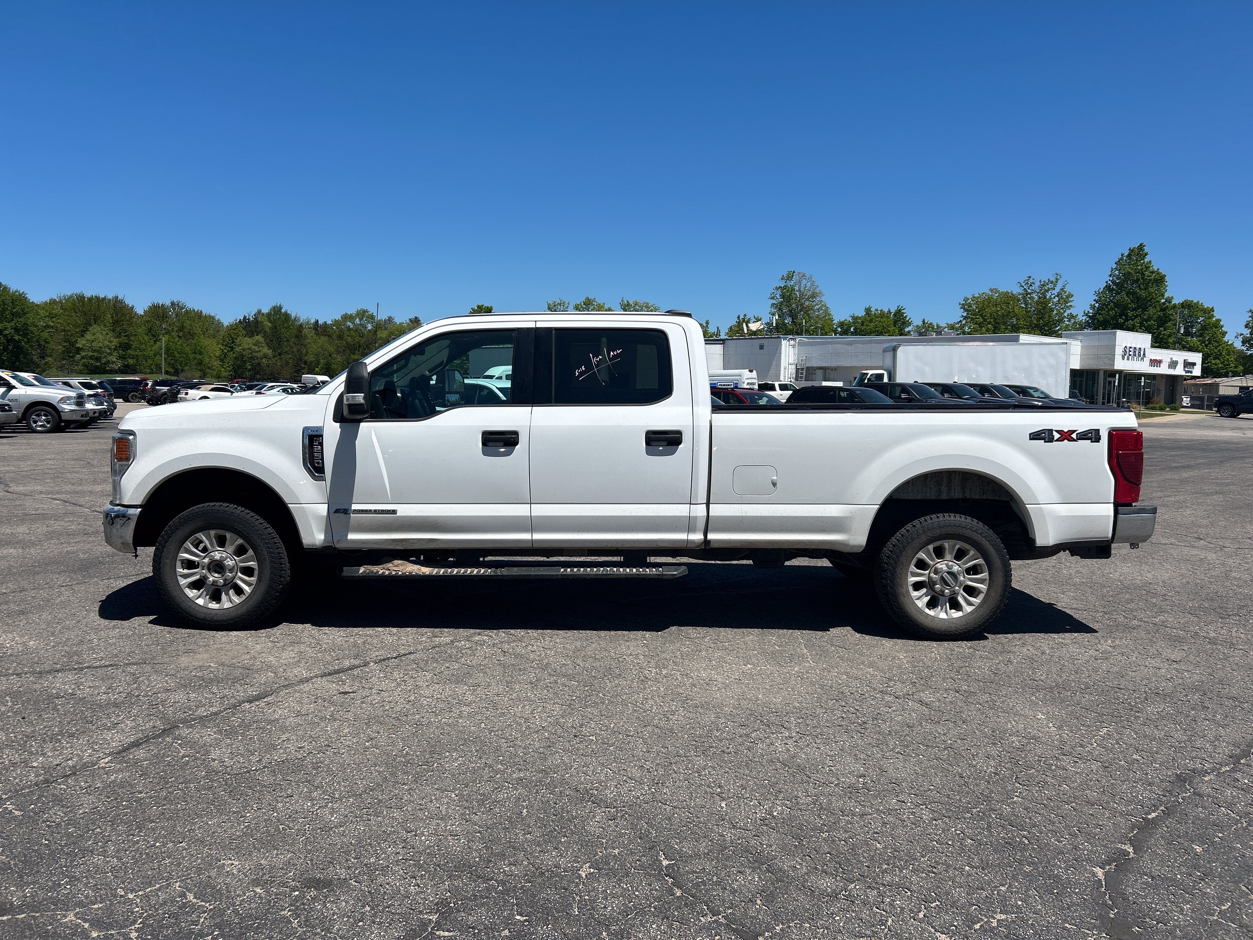 Certified 2022 Ford F250 XLT AWD/4WD image 7