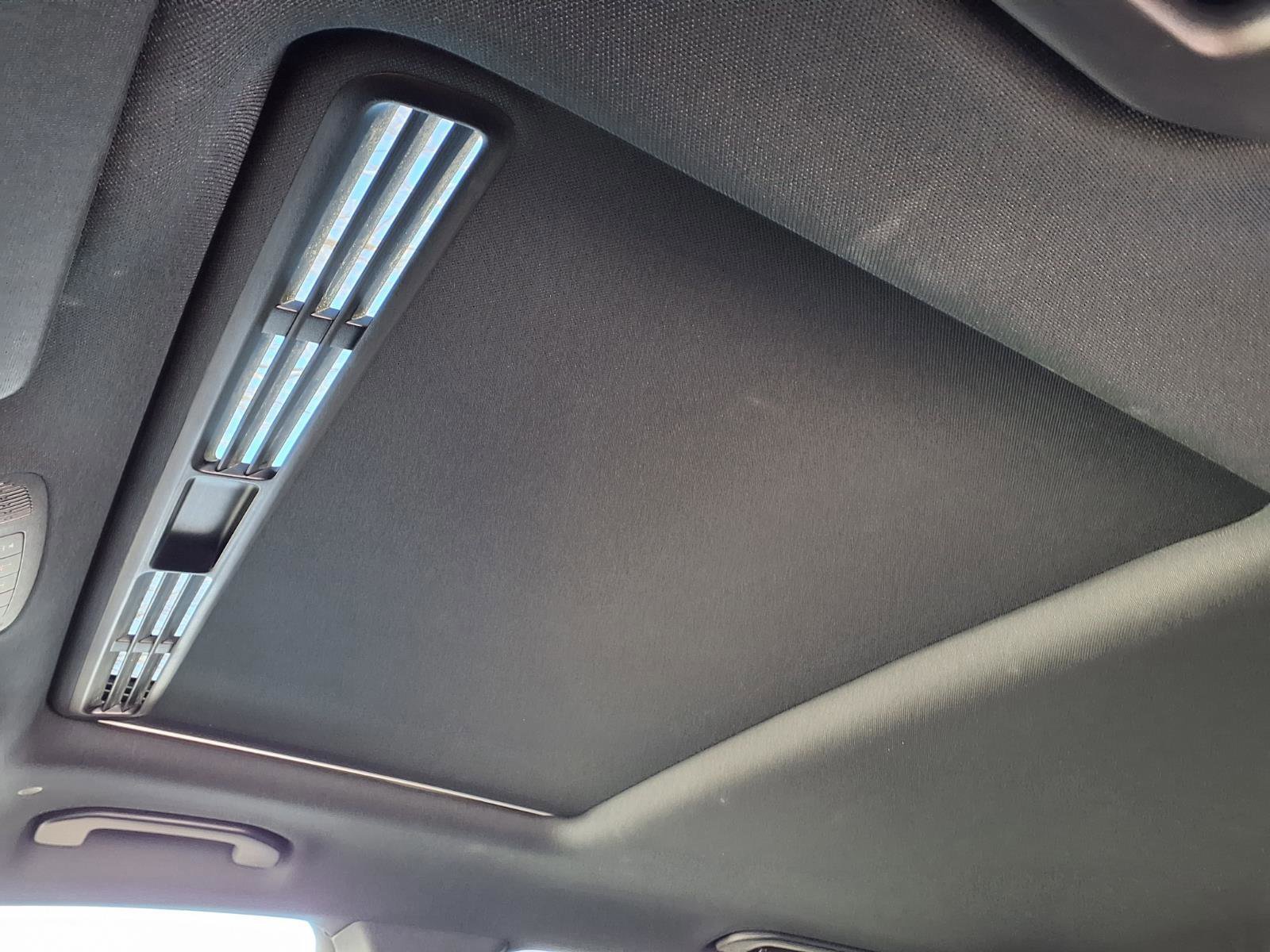 Used 2025 Mercedes-Benz GLE 450e BASE 4MATIC image 28