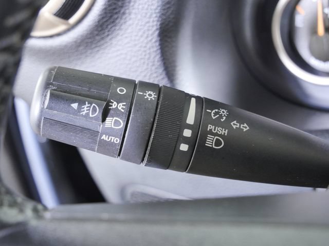Used 2017 Jeep Wrangler Unlimited Sahara AWD/4WD image 30
