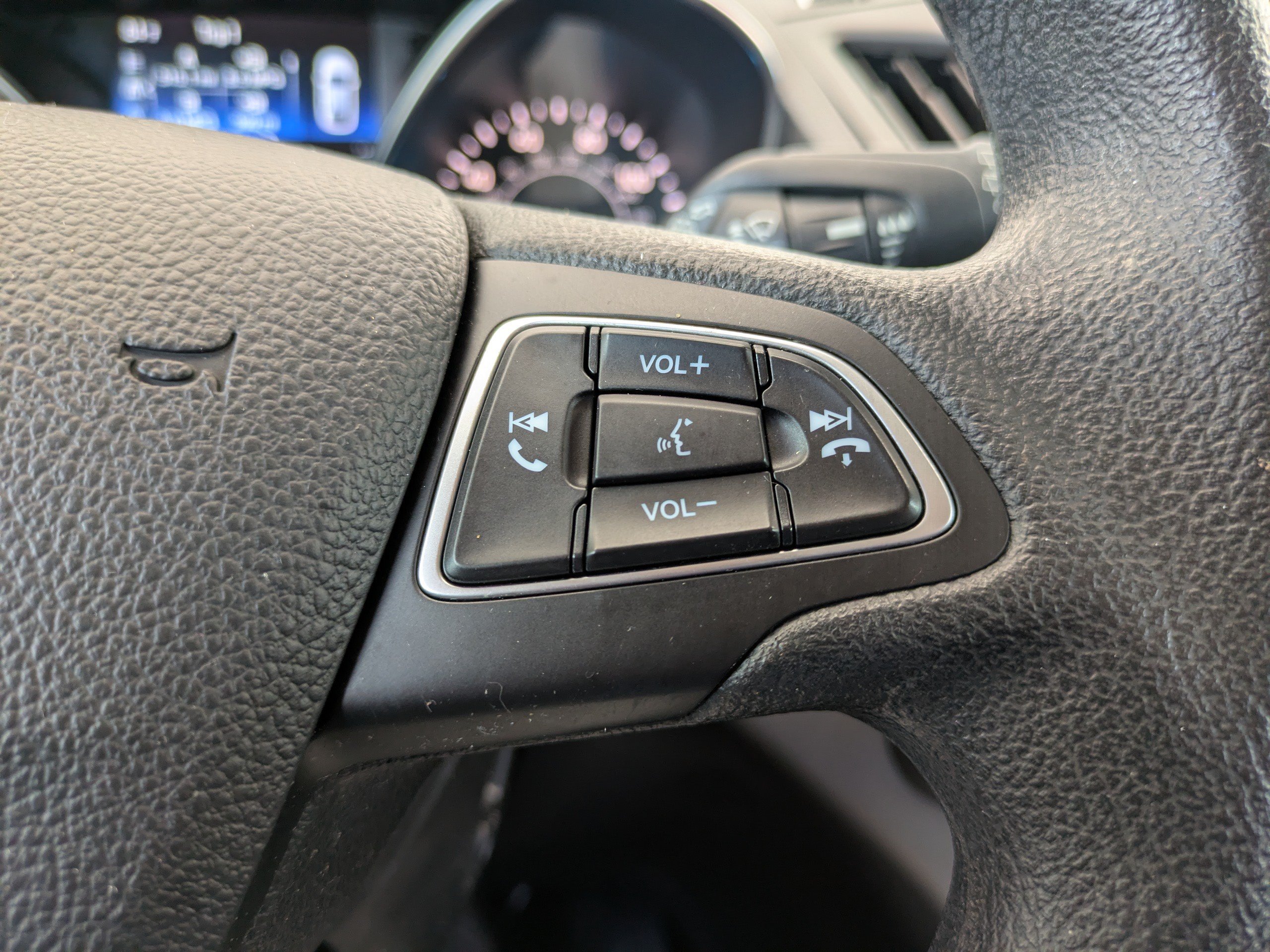 Certified 2019 Ford Escape SE FWD image 22