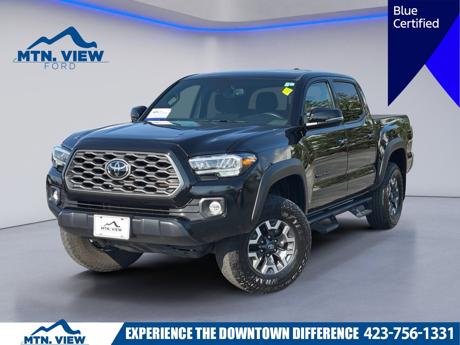 Used 2023 Toyota Tacoma TRD Off-Road AWD/4WD image 1