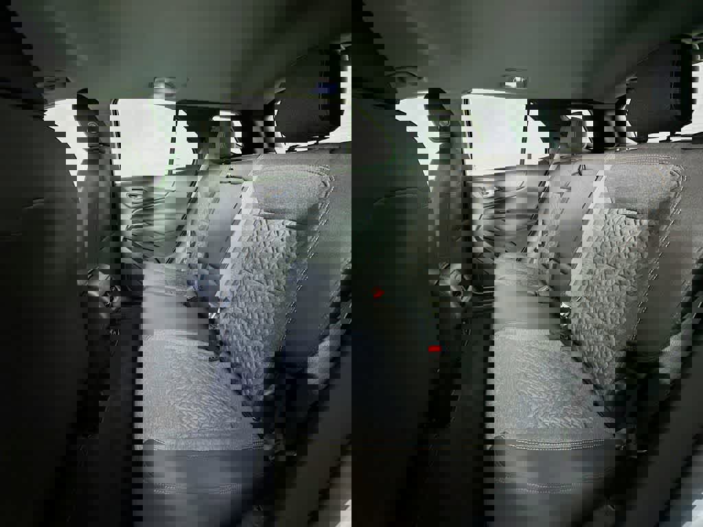 Used 2024 Chevrolet Equinox LT image 17