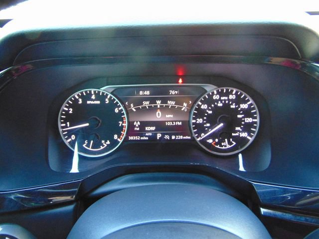 Used 2022 Nissan Pathfinder SL w/ SL Black Package AWD/4WD image 16