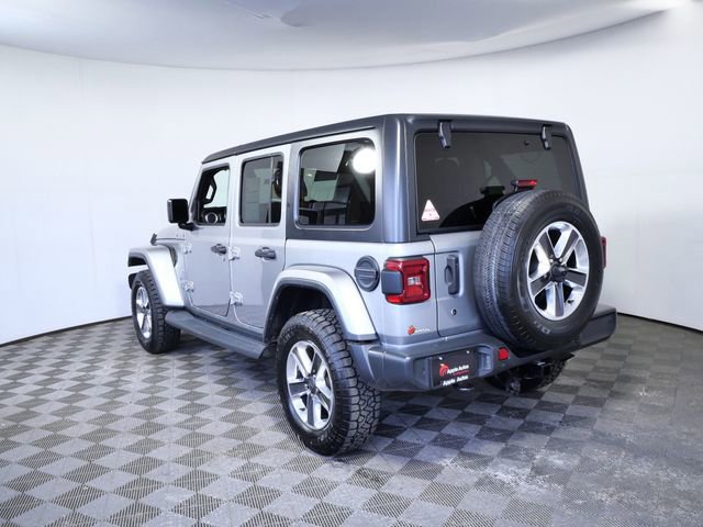 Used 2018 Jeep Wrangler Unlimited Sahara AWD/4WD image 2