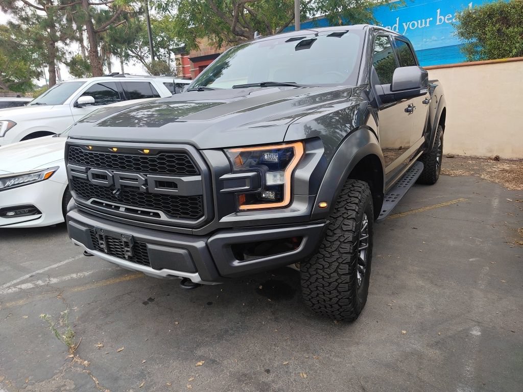 Certified 2020 Ford F150 Raptor w/ Equipment Group 802A Luxury AWD/4WD image 18