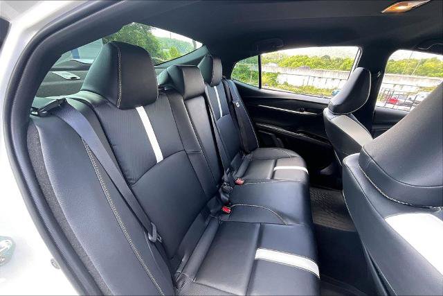 Used 2025 Toyota Camry SE w/ Convenience Package FWD image 26