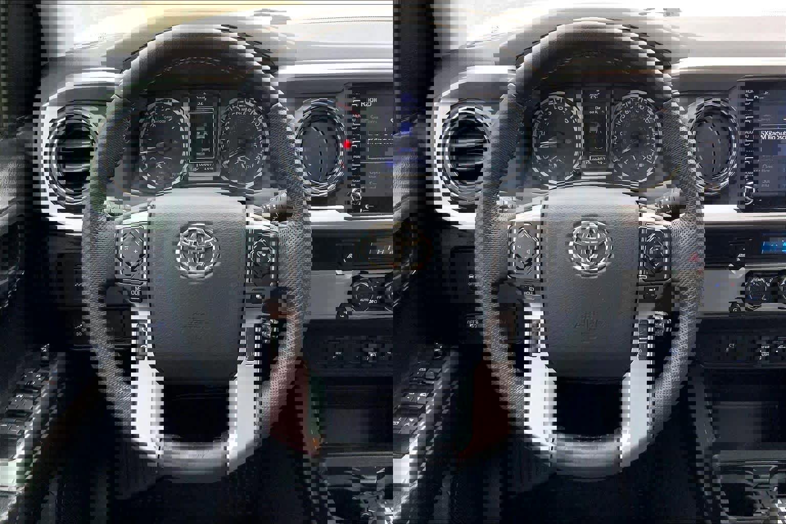 Used 2023 Toyota Tacoma SR5 image 8