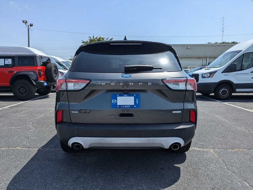 Certified 2020 Ford Escape SE FWD image 5