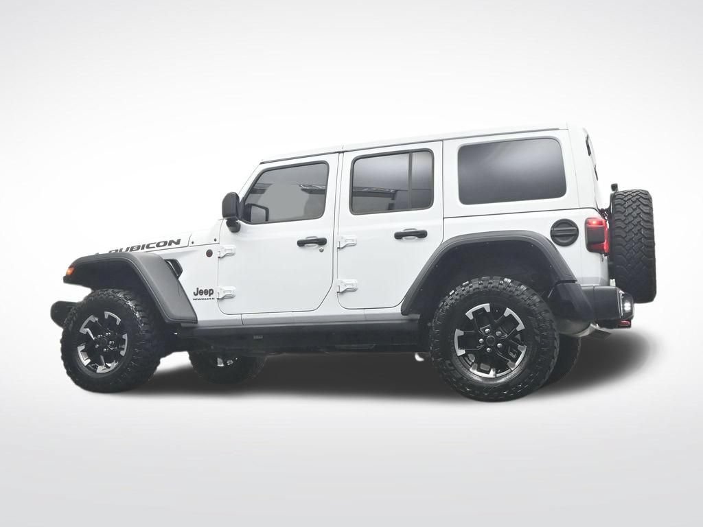 Used 2025 Jeep Wrangler Unlimited Rubicon w/ Convenience Group AWD/4WD image 47