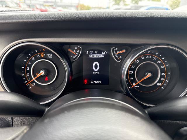 Used 2022 Jeep Gladiator Sport AWD/4WD image 11
