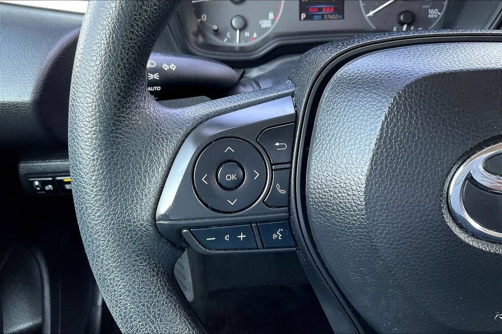 Used 2024 Toyota Corolla LE FWD image 11