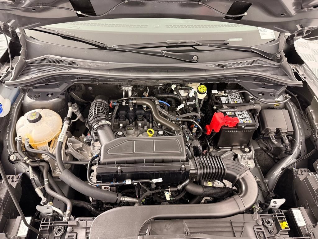 Certified 2025 Ford Escape Active AWD/4WD image 32