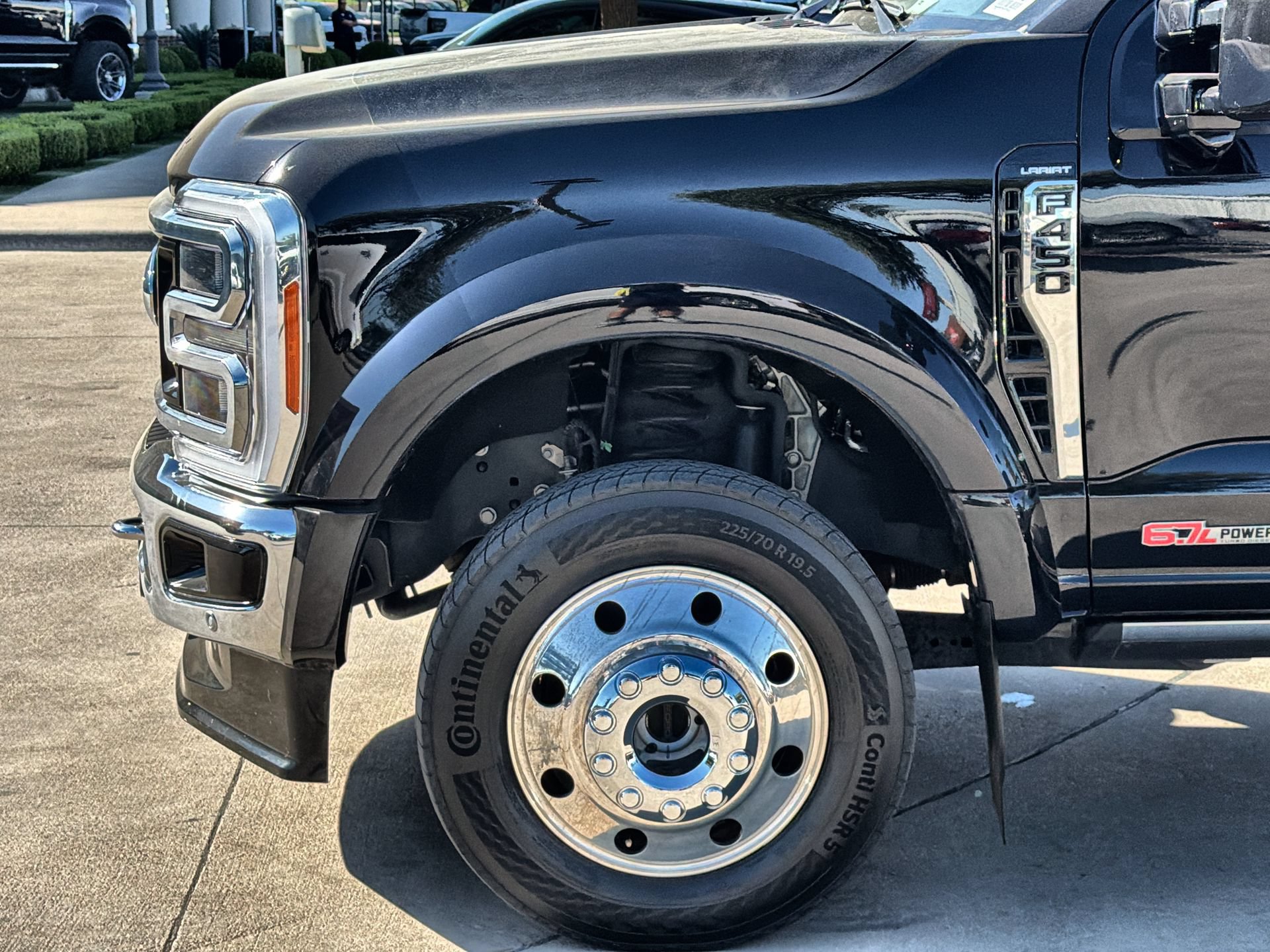 Certified 2023 Ford F450 Lariat w/ Lariat Ultimate Package AWD/4WD image 10
