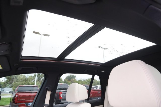 Used 2022 BMW X5 xDrive40i AWD/4WD image 12