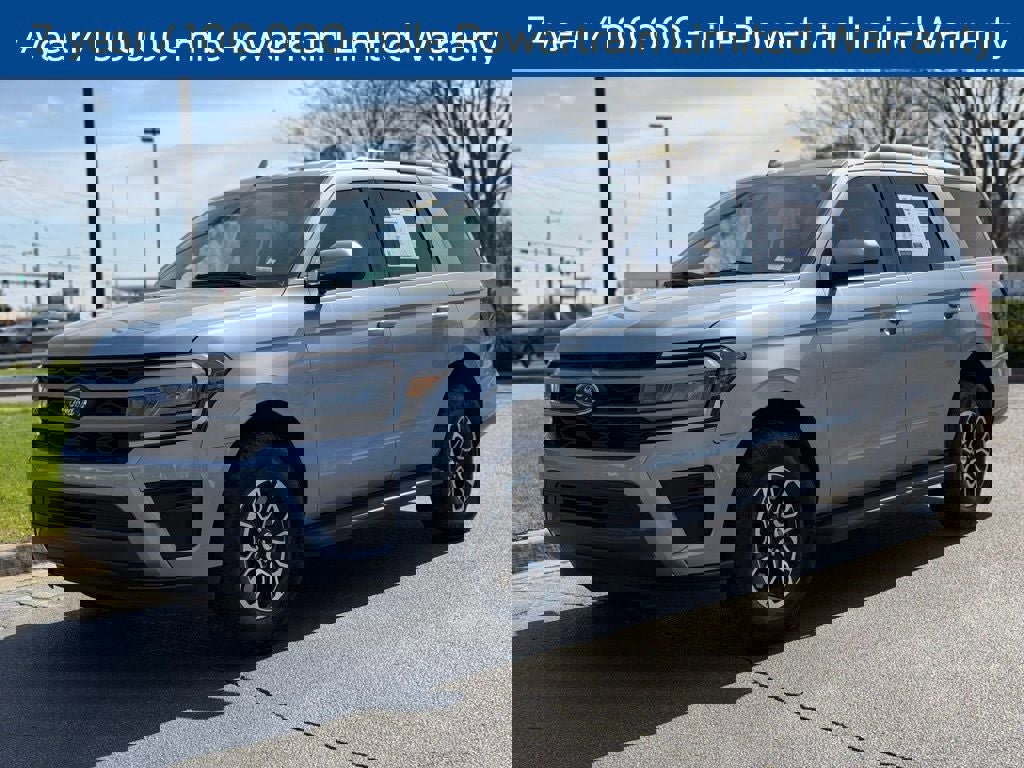 Certified 2024 Ford Expedition XLT image 5