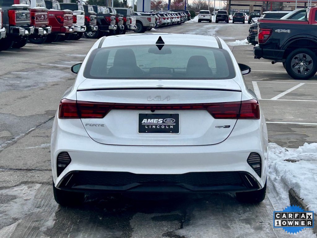 Used 2024 Kia Forte GT-Line w/ GT-Line Premium Package image 4