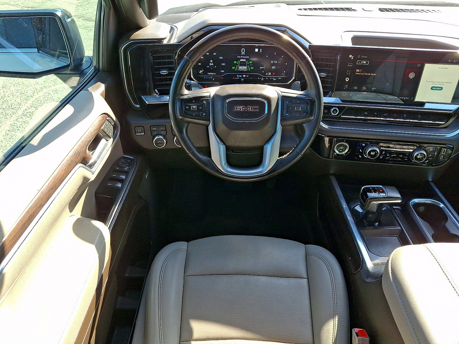 Used 2023 GMC Sierra 1500 SLT w/ SLT Premium Package AWD/4WD image 10