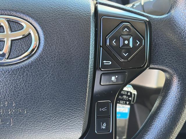 Used 2023 Toyota Tacoma SR AWD/4WD image 14