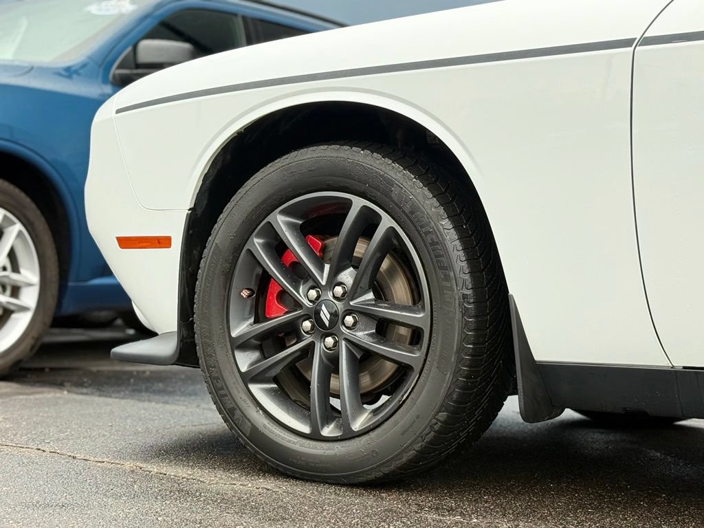 Used 2019 Dodge Challenger GT w/ Plus Package AWD/4WD image 41