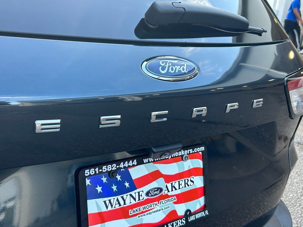 Certified 2022 Ford Escape SEL FWD image 23